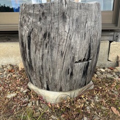 【一点物の椅子】臼（うす）をリメイクしましたの画像