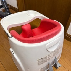ingenuity インジェニュイティ　ベビーチェア　幼児椅子　イス　バンボの画像