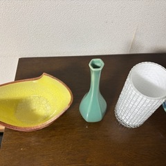 オシャレ　花瓶　皿　1つ500円の画像