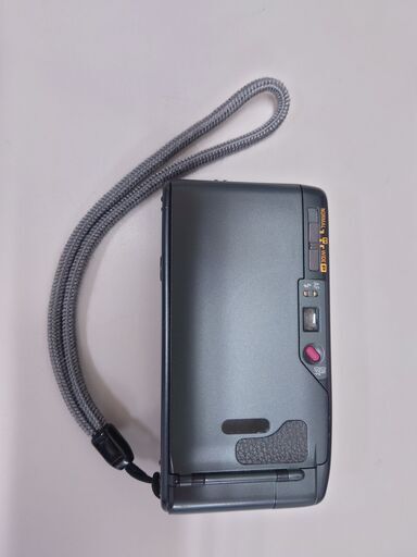 r*m様 フィルムカメラ RICOH R1 中古　完動品 r*m様 フィルムカメラ RICOH R1 中古 完動品 RICOH - 【中古】(リコー