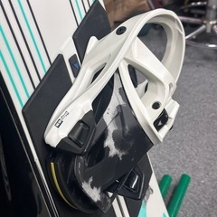 メンズBurton フォトンワイドStep OnブーツとビンディングSサイズの画像