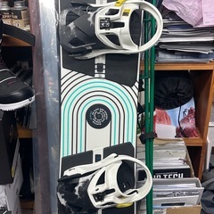 メンズBurton フォトンワイドStep OnブーツとビンディングSサイズの画像