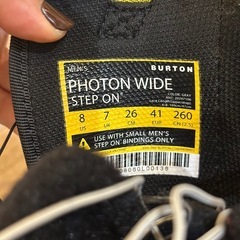 メンズBurton フォトンワイドStep OnブーツとビンディングSサイズの画像