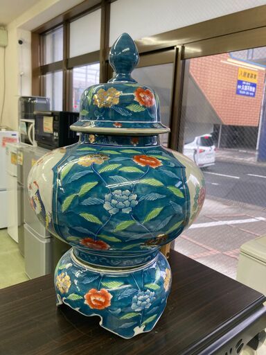 リサイクルショップ ピカソ 小松原】✨🏺【美術工芸 飾壺（台座付き