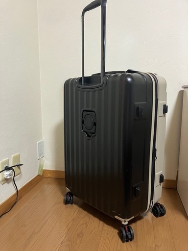 【新品未使用】スーツケース 大型 近隣無料で持って行きます