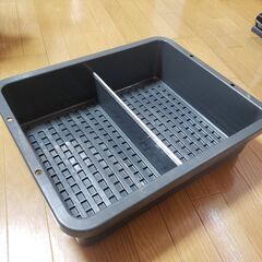 18L灯油ポリ缶運搬用トレーの画像