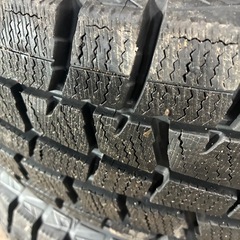 185/70R14  ウィンターマックス　中古スタッドレスタイヤ　４本セット
の画像
