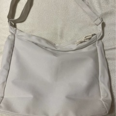 大容量　ショルダーバッグの画像