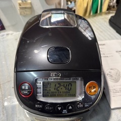 象印 圧力IH炊飯ジャー（3合炊き） ブラックZOJIRUSHI 極め炊き NP-RZ05-BAの画像