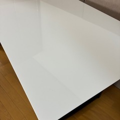 ニトリ　ダイニングテーブル チェア2脚セットの画像