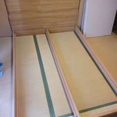 ベッドフレームの画像