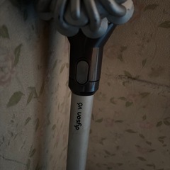無料☆ジャンク☆Dyson V6  掃除機の画像
