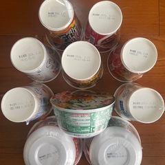 カップラーメン、インスタントラーメンの画像