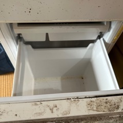 2ドア冷蔵庫の画像