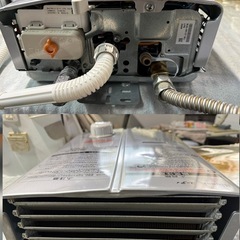 リンナイ 5号 ガス瞬間湯沸かし器 RUS-V51XT 元止め式 プロパン:LPG ホワイト:SL シルバーの画像