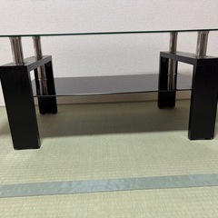 ガラステーブル
の画像