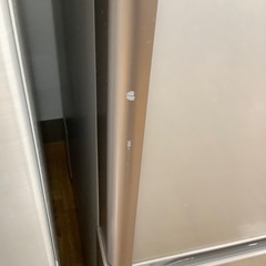 90分の無料軽トラック貸出サービス！【HITACHI】5ドア冷蔵庫（R-S40J）のご紹介です!の画像