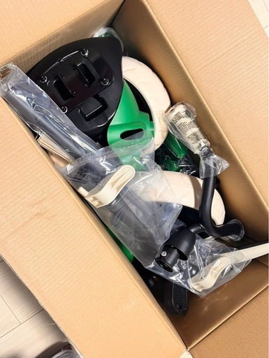 【取引中】三輪車 未使用