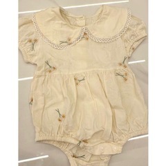 【美品】ベビーロンパースの画像