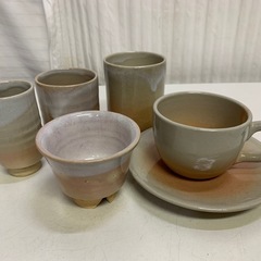 ★掘り出し物市★　古物・置物・人形・博多人形・飾り物・絵画・陶器・磁器・食器・茶道具・舞踊用品・工芸品・家具・雑貨等の画像