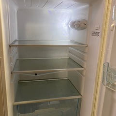 &   2ドアノンフロン冷凍冷蔵庫　IRIS OHYAMA アイリスオーヤマ　162L IRSE-16A-CW 2021年製　動作確認済みの画像