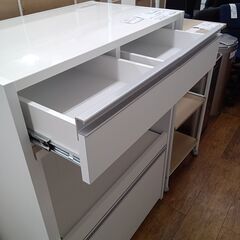 ★リユースのサカイ水戸店★  レンジ台 ホワイト H103.5×D44.5×W74.5～112 クリーニング済み MT6840の画像