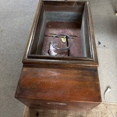 古民家蔵出し 火鉢の画像
