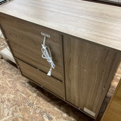 ジャングルジャングル貝塚店　レンジ台　レンジラック　キッチンラック　コンセント付き　木目　扉プッシュオープン　中古　リユース　貝塚市　二色浜の画像