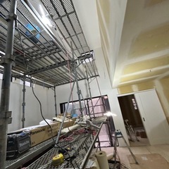 ⁉️‼️クロス【壁紙】経験者従業員募集中‼️壁紙】クロス屋さん軽量ボード日当12000〜15000の画像