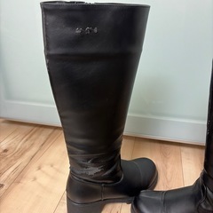 chico ロングブーツ 22.5の画像