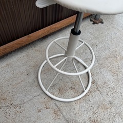 カウンターチェアの画像