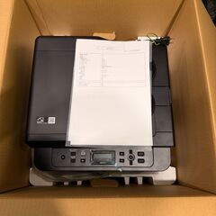 【まとめて無料】レーザープリンタ＋空気清浄機の画像