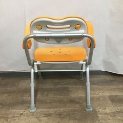 panasonic/パナソニック シャワーチェア VAL41601 オレンジ 折り畳み式 入浴介助 介護 25l菊NSの画像
