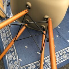 JM20579S)シェルサイドチェア 幅：約54cm 高さ：約82cm  奥行：約47cm 中古品【取りに来られる方限定】の画像