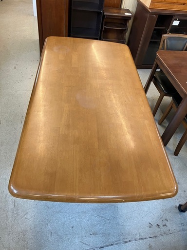 12/25まで店頭商品一部を除き半額クリスマスSALE!!開催中 　イ2512-245 ダイニングテーブルセット 椅子4脚付き  ライトブラウン W1800 キズ汚れ有り ネジ欠損箇所有り ※バラ売り不可