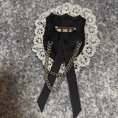 エンブレムブローチの画像