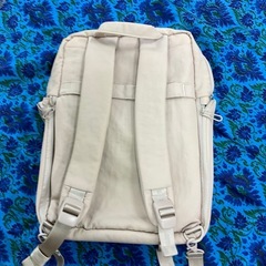 off cotoリュックの画像