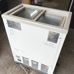 札幌市内配送可 美品 2006年製 サンデン 18L 冷凍ショーケース 冷凍ストッカー PF-G035MXB キャスター付き ガラス扉 の画像