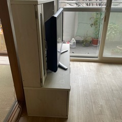 テレビ台の画像