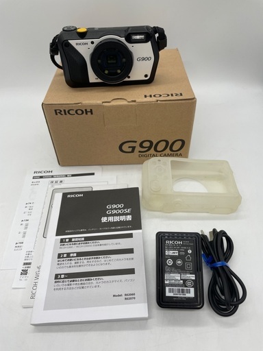 【トレファク足立扇店】 ﾃﾞｼﾞﾀﾙｶﾒﾗ RICOH Ｇ900 R0260 付属品完備 箱付