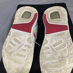 PUMA  TRMONIC プーマ　カラフル　スニーカー　の画像