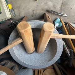 餅つき石臼とキネの画像