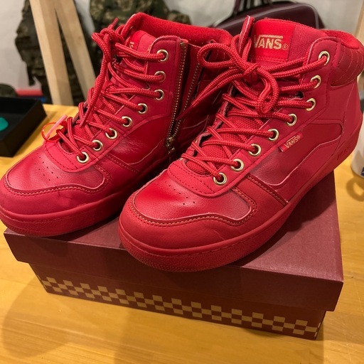 【VANS】ハイカットスニーカー26.5