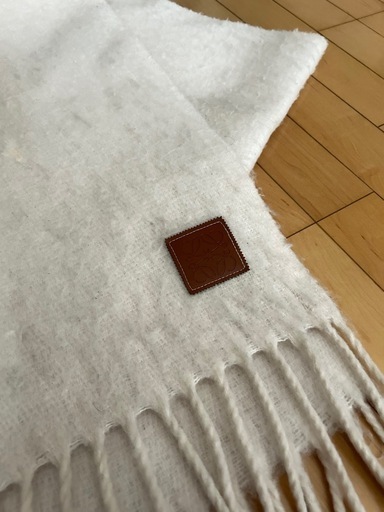 LOEWE マフラー