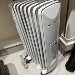 デロンギ　オイルヒーターの画像