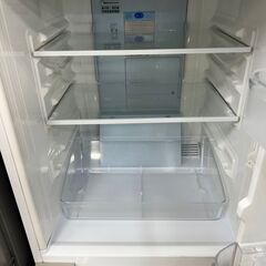 リサイクルショップどりーむ鹿大前店　No.2142　冷蔵庫　2014年製　シャープの画像