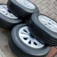 夏タイヤ 195/65R15 国産タイヤ ラジアル TOYO アルミホイール 国産 夏 冬 タイヤ トヨタ プリウス 5穴 54 アリオン エスクァイア オーリス カローラ アクシオ スポーツ フィールダー ルミオン クラウン セダン アイシス アルテッツ ウィッシュ オーパ オーリス ヴォクシー カルディナ カローラ アクシオ クラウン クラウン エステート クラウン セダン クレスタ チェイサー ノア ビスタ ブレビス PHV プリウス プレミオ プログレ マークII WiLL VSの画像