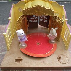 ☆Sylvanian families シルバニア 森のバレエ劇場◆世界中で愛され続けてる♪の画像