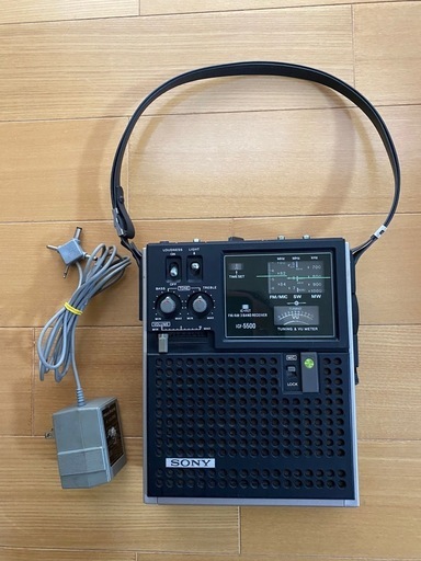 昭和レトロ】SONY FM/MW/SW 3バンドレシ一バ一 ICF-5500 (Chris