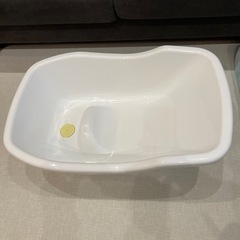 ベビーバス　アカチャンホンポの画像